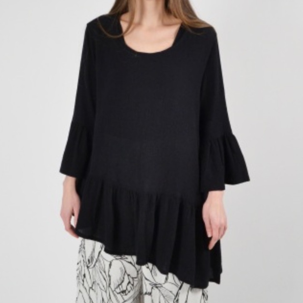 Bryn Walker Franci Silk Ruffle Bell Sleeve Top Black Asymmetric Hem Lagenlook-S